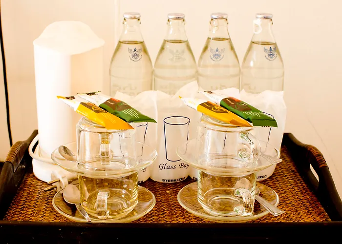 Sinsuvarn Airport Suite Hotel